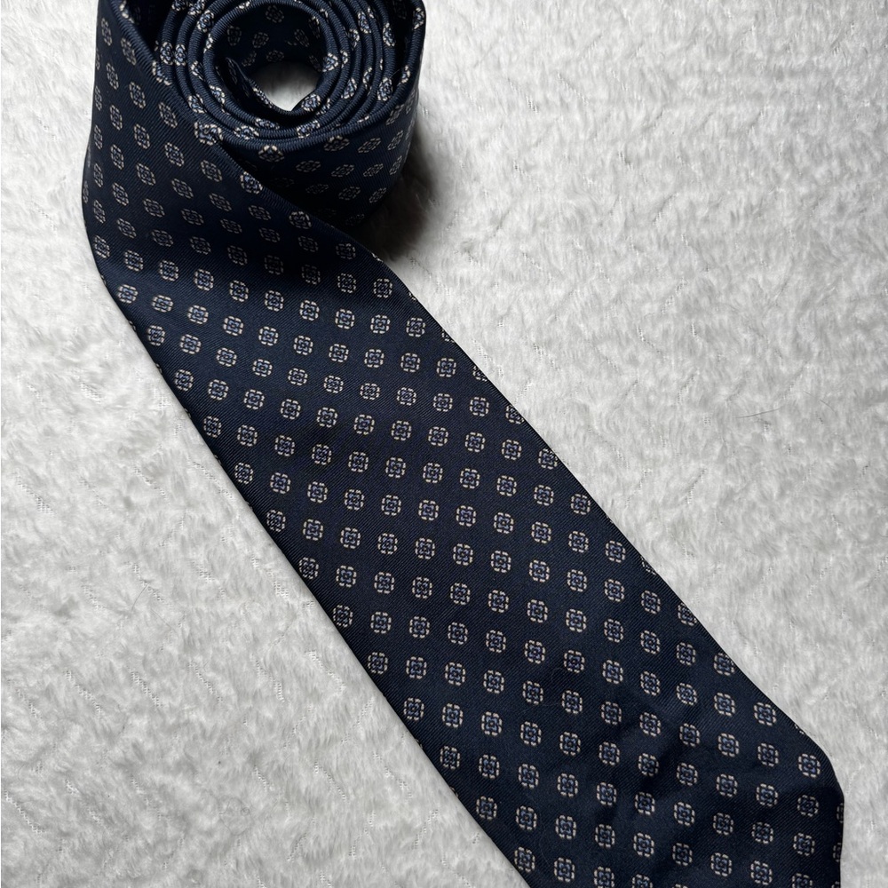 Vintage 100% Silk Geometric Pattern Tie 60”